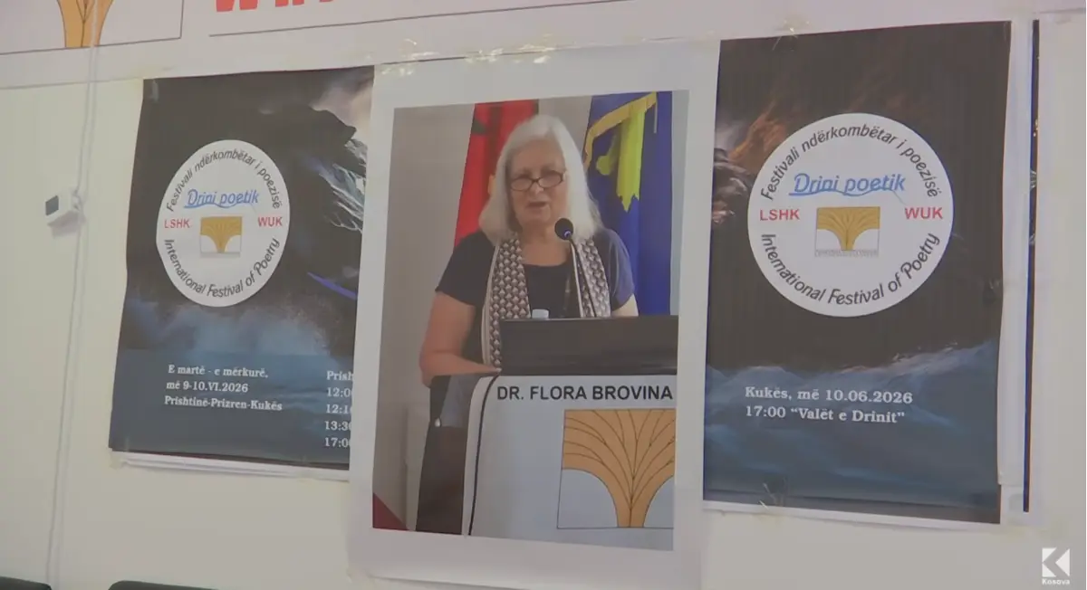 Ora përkujtimore: Shkrimtarët thurin lavde për Flora Brovinën (VIDEO)