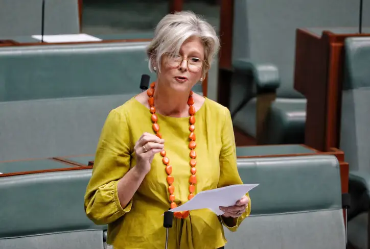 Deputetja australiane lëndohet në një incident pranë zyrës së saj