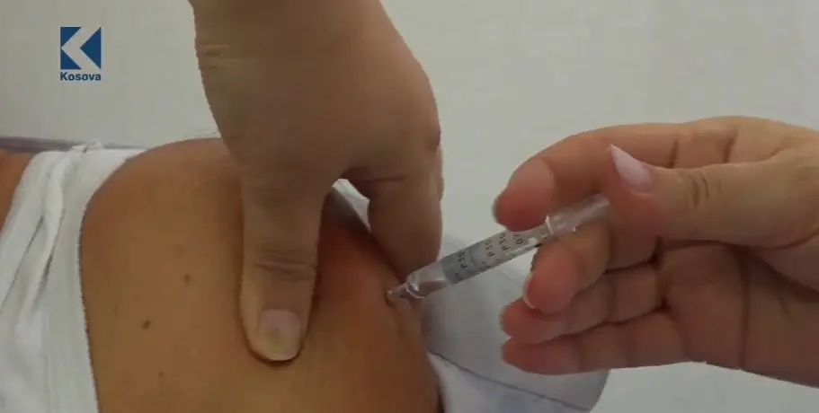 Interesim për vaksinën kundër gripit sezonal (VIDEO)