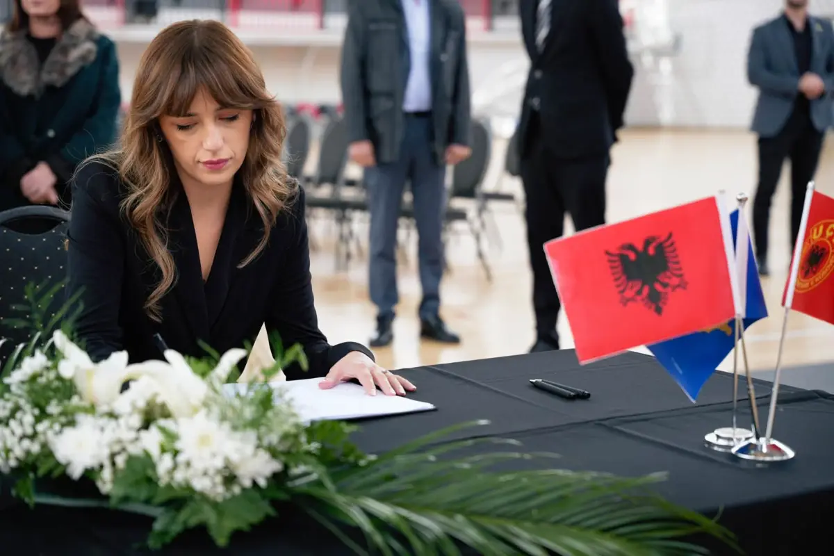 Haxhiu nderon Idriz Rrecajn: Sakrifica e tij për një Kosovë të lirë s’do të harrohet kurrë
