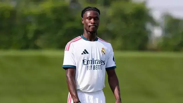 Camavinga e befason Mourinhon, mund të luajë si titullar sonte në El Clásico