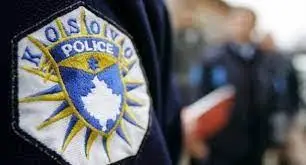 Alarmi për mjet të dyshimtë në shkollën e Leshakut del të jetë i rrejshëm – flasin nga policia