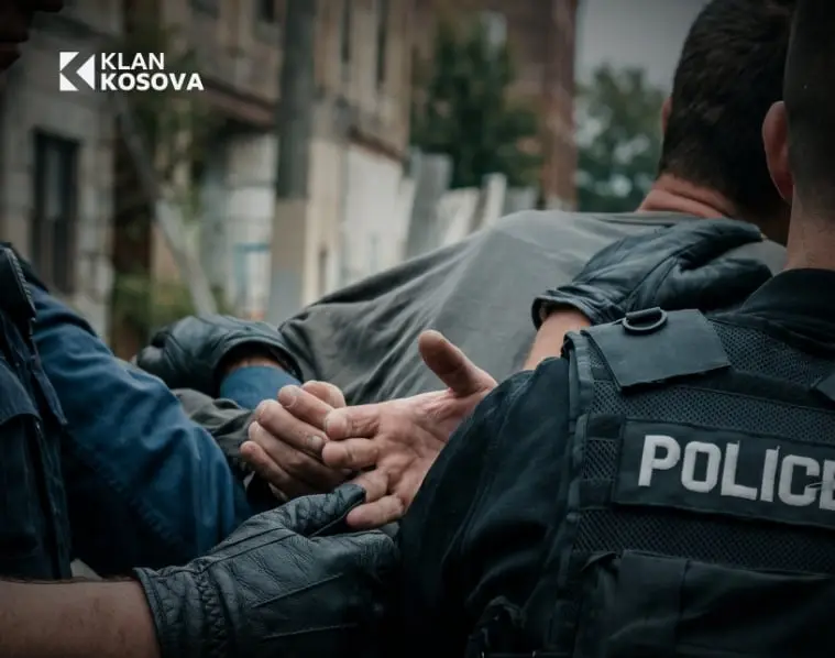 Policia kap në flagrancë ‘fajdexhiun’ në Prishtinë