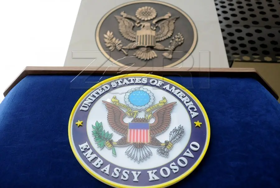 Ambasada amerikane: Presim që të zhvillojmë dialog strategjik me Kosovën kur të krijohen kushtet e duhura
