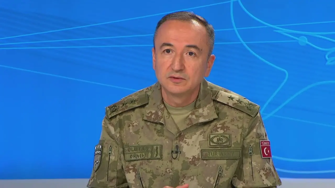 Ulutash në deklaratën lamtumirëse: Siguria afatgjate në Kosovë nuk është ushtarake, por politike