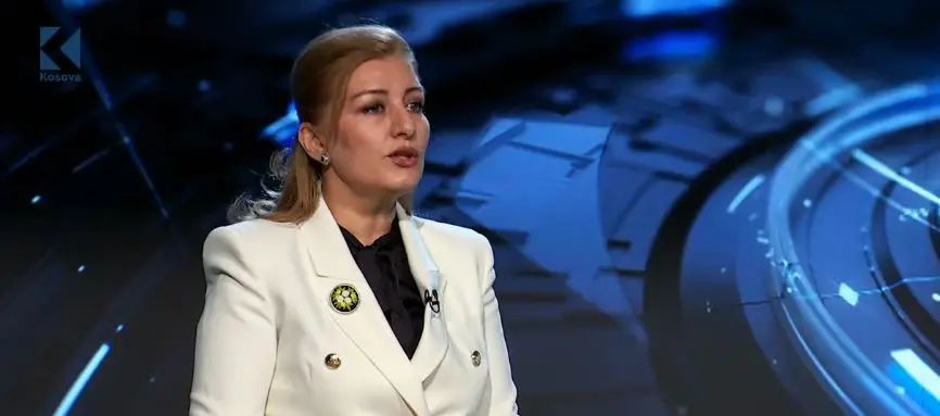 Lama: Situata në Tiranë rrezikon të përshkallëzohet, Rama mund të plotësojë disa nga kërkesat e protestuesve (VIDEO)