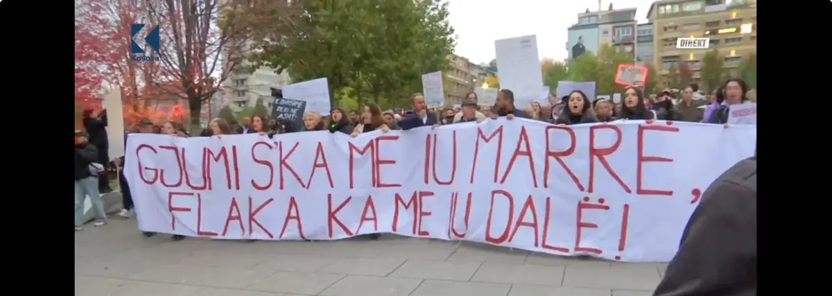 Protestohet edhe sot në Prishtinë: Gjumi s’ka me iu marrë!