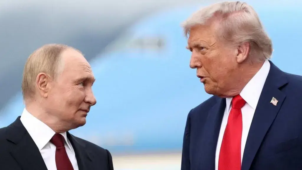 Trump pezullon disa sanksione ndaj Rusisë, hyn në fuqi ligji i ri amerikan