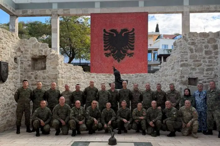 Kursantët e FSK-së realizojnë vizitë studimore në Shqipëri