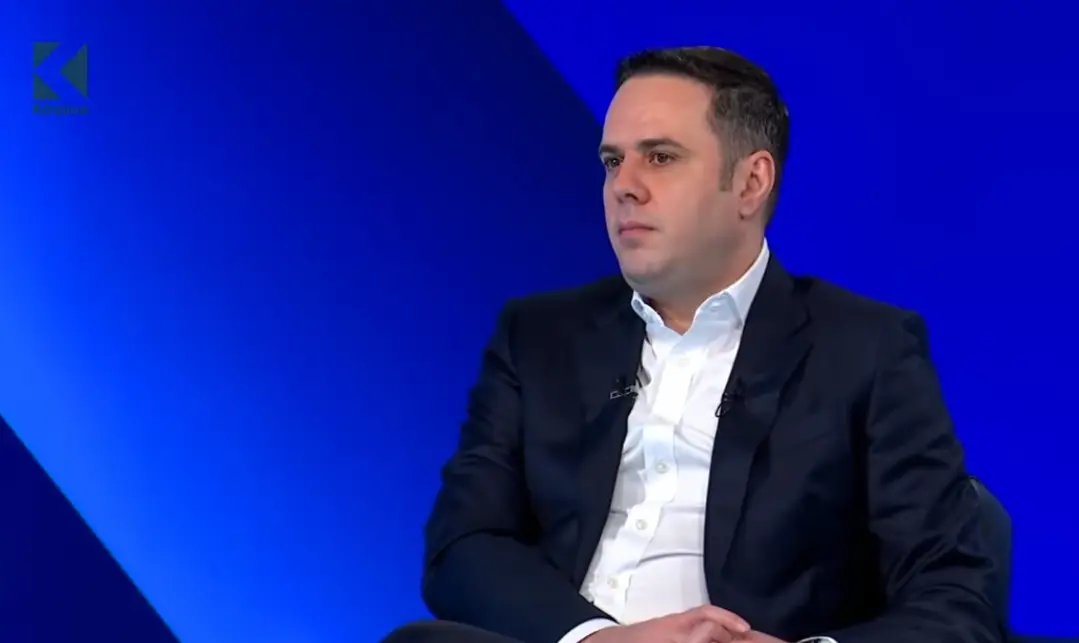 ‘Për LDK-në, UÇK është e shenjtë’, Abdixhiku: Ne besojmë në një trinom të lirisë dhe pavarësisë (VIDEO)
