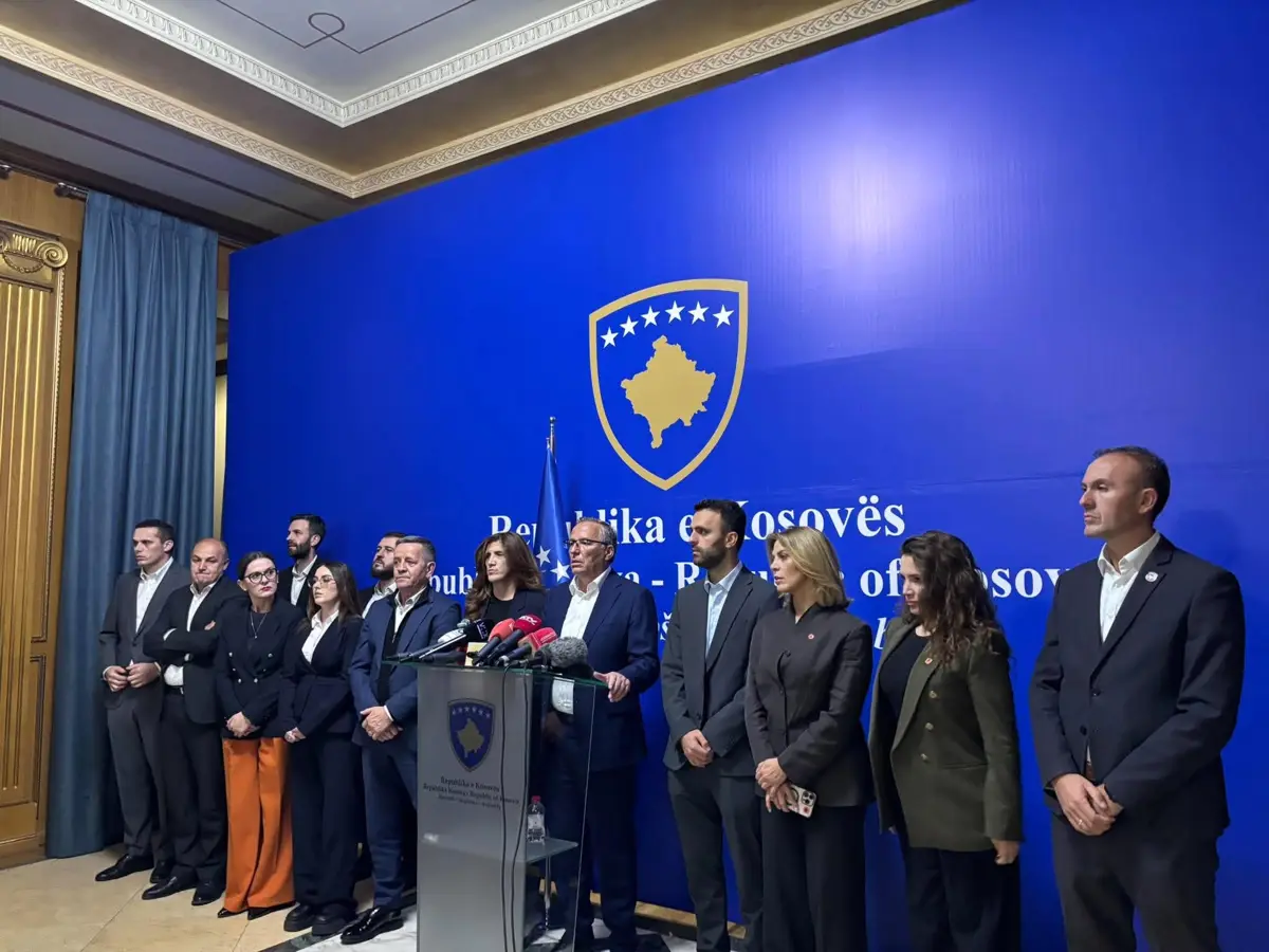 Çka po ndodh në PDK? – Heshtje nga Hamza, Çitaku, Ismaili e Tahiri për Ligjin për Specialen, veç Gruda doli me reagim!