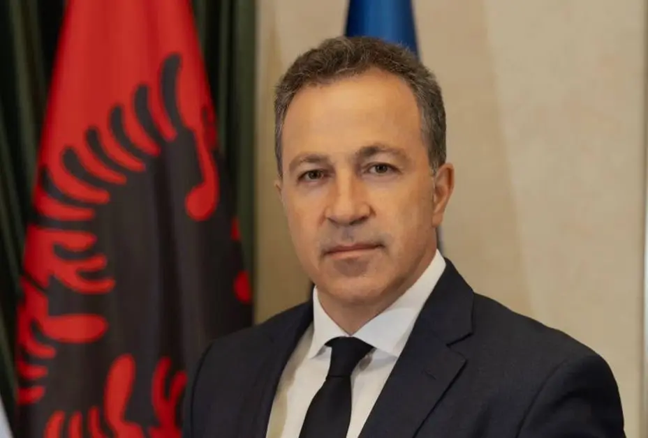 Kryekuvendari shqiptar bën thirrje për dialog: T’i japim dorën njëri-tjetrit SOT!