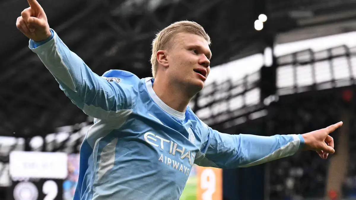 City fiton 3-2 ndaj Ipswichit, Haalandi dopietë