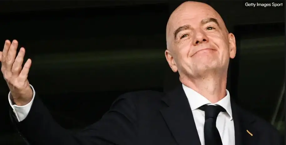 Infantino nën presion, Wenger në krye të FIFA-s?