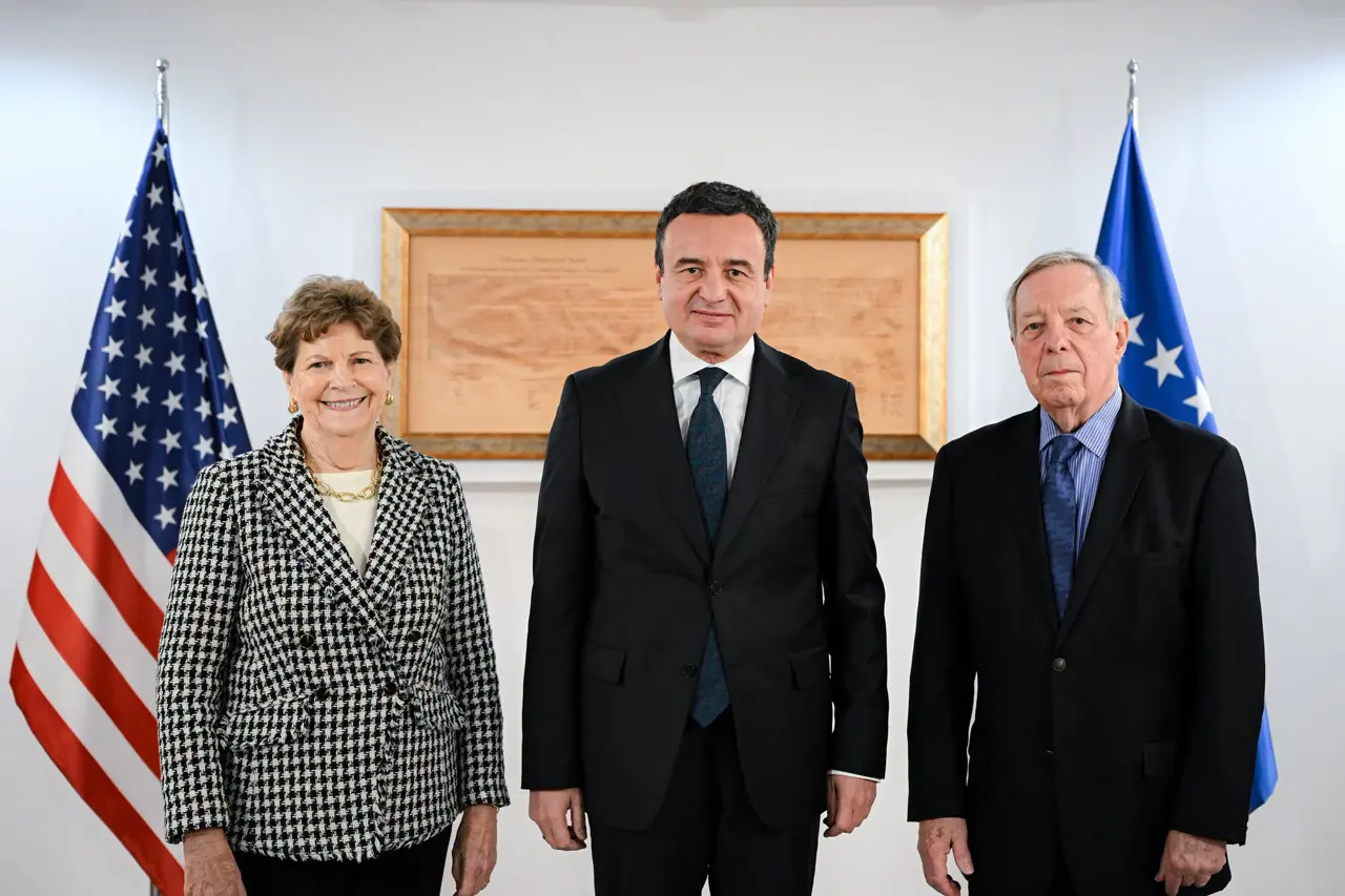 Kurti takon senatorët amerikanë, kërkon që Bondsteel-i të bëhet bazë e përhershme