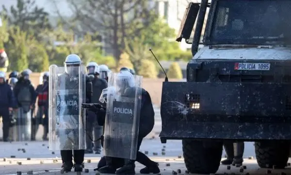 Protesta në Tiranë, blindohet kryeministria – mbi 2 mijë efektivë në terren