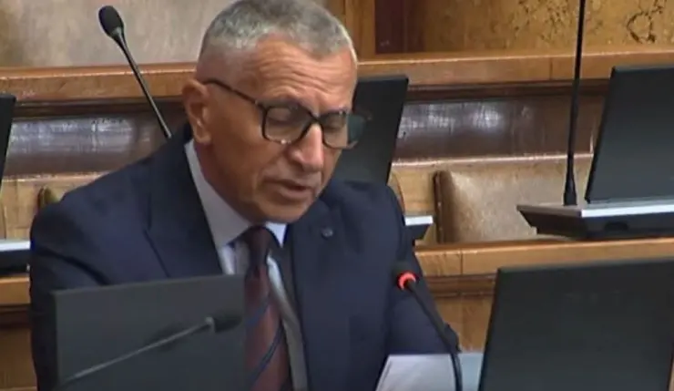 Kamberi: Vuçiq e paraqet listën e përbashkët të shqiptarëve si armik