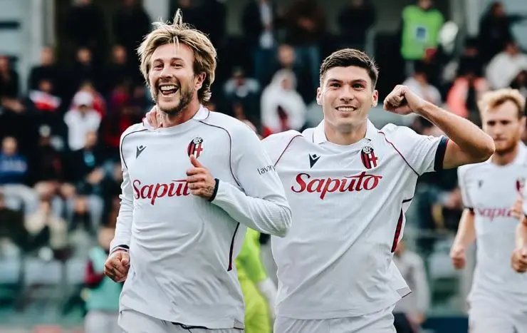 Bologna triumfon në udhëtim ndaj Cagliarit