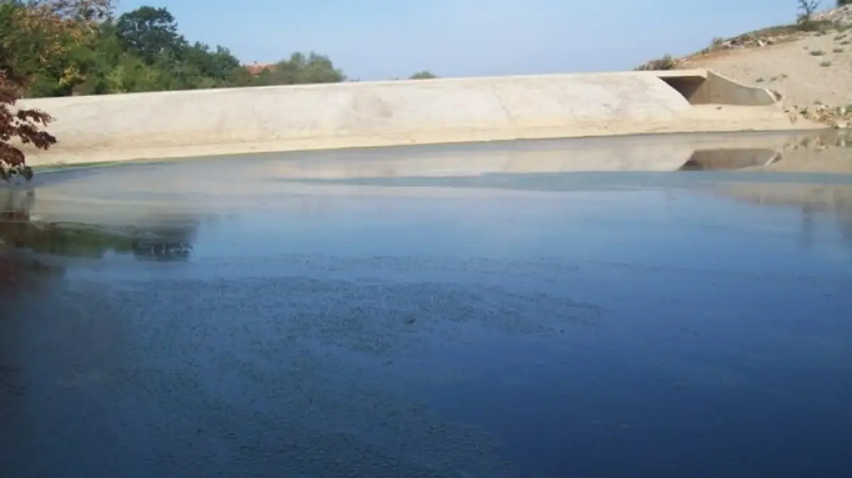 Malisheva kërkon ruajtjen e digës dhe liqenit të Mirushës (VIDEO)