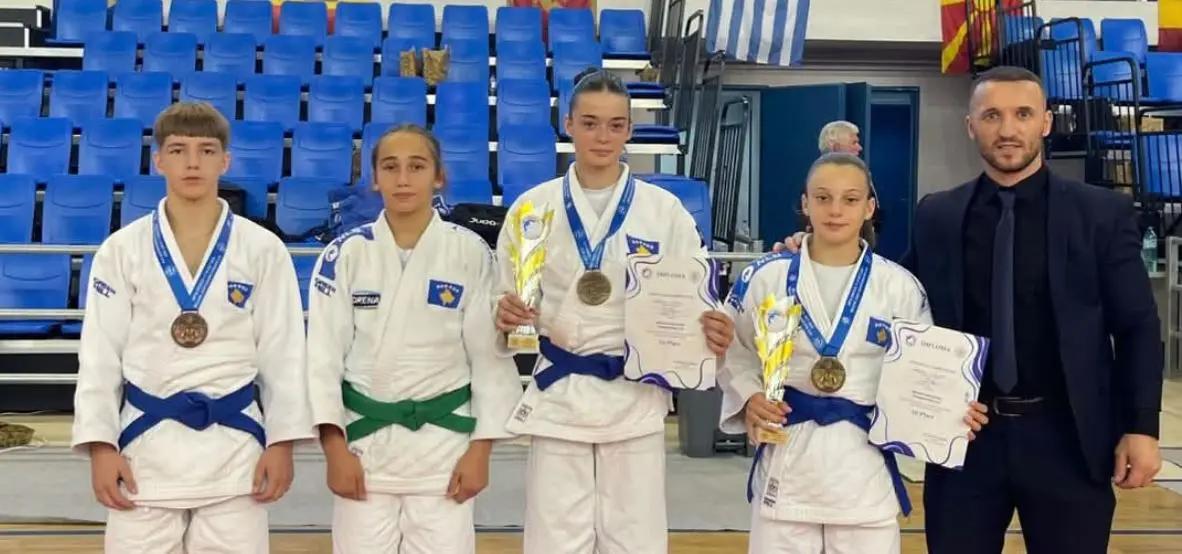 Shkëlqejnë xhudistët e rinj në Ballkanikun U16: Kosova fiton dy të arta e një të bronztë në Greqi