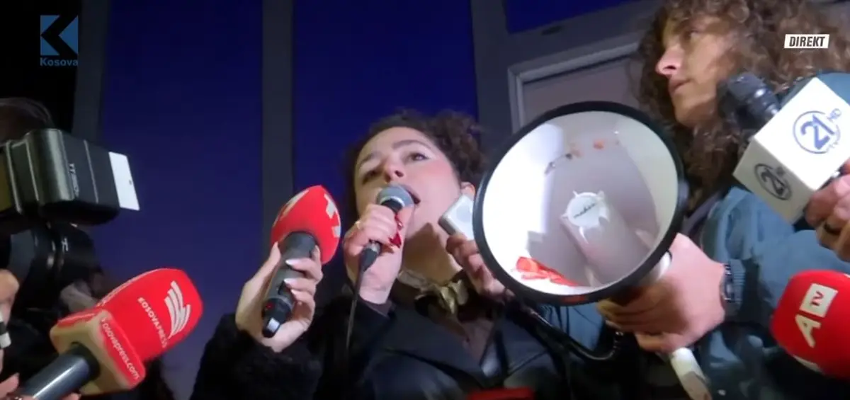 E reja për Farukun: “Toger a ke pushu, a je çlodhë nga lodhja e Arlindës?”