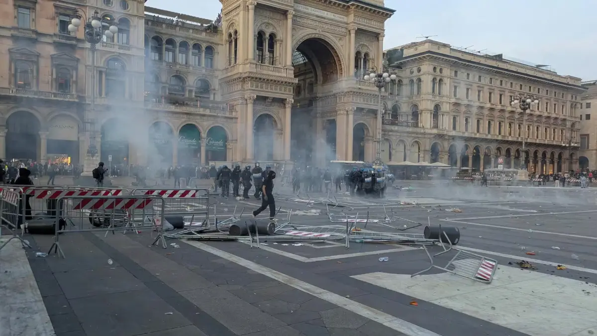 Qindra qytetarë në protesta në Itali kundër çmimeve të larta