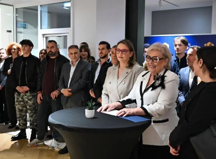 Shiroka-Pula takon mërgatën në Hungari, vlerëson kontributin e saj në historinë e Kosovës