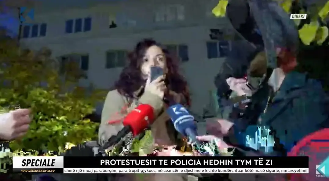 Qytetarja në protestë akuzon institucionet: Edhe unë si Arlinda e kam pasur rastin e njëjtë (VIDEO)