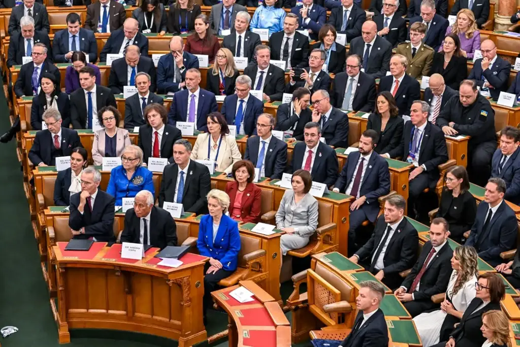 Revolucioni hungarez – Presidentja mes liderëve në Budapest (VIDEO)