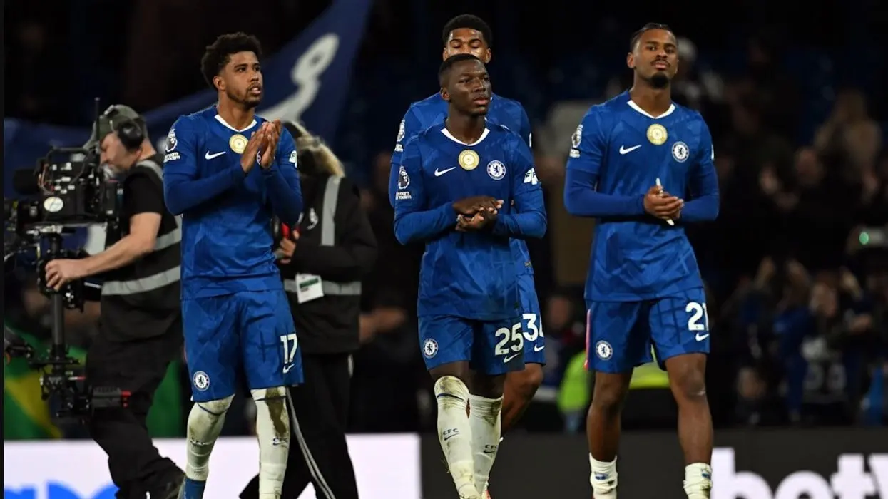 Chelsea në bisedime për transferimin e mbrojtësit francez për 50 milionë funte