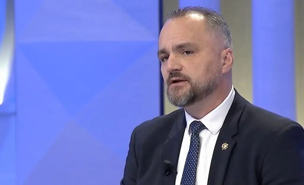Kush janë urdhëruesit e dhunës në Shqipëri?