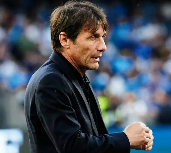 Conte pranë Manchester United, mund të zëvendësojë Carrickun