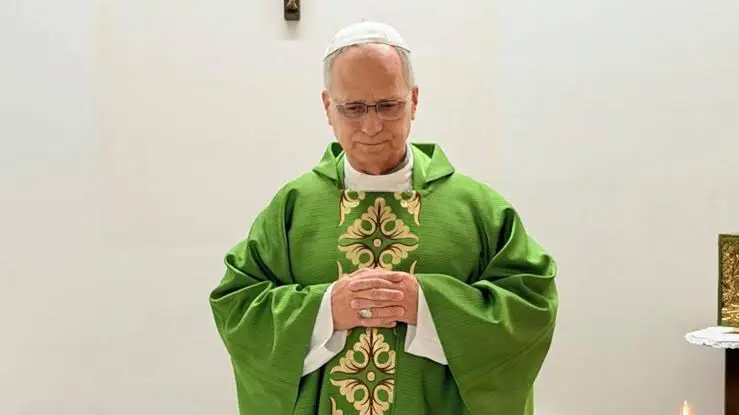 Papa Leo do të dalë sot nga spitali, pas operacionit për kancer në mushkëri
