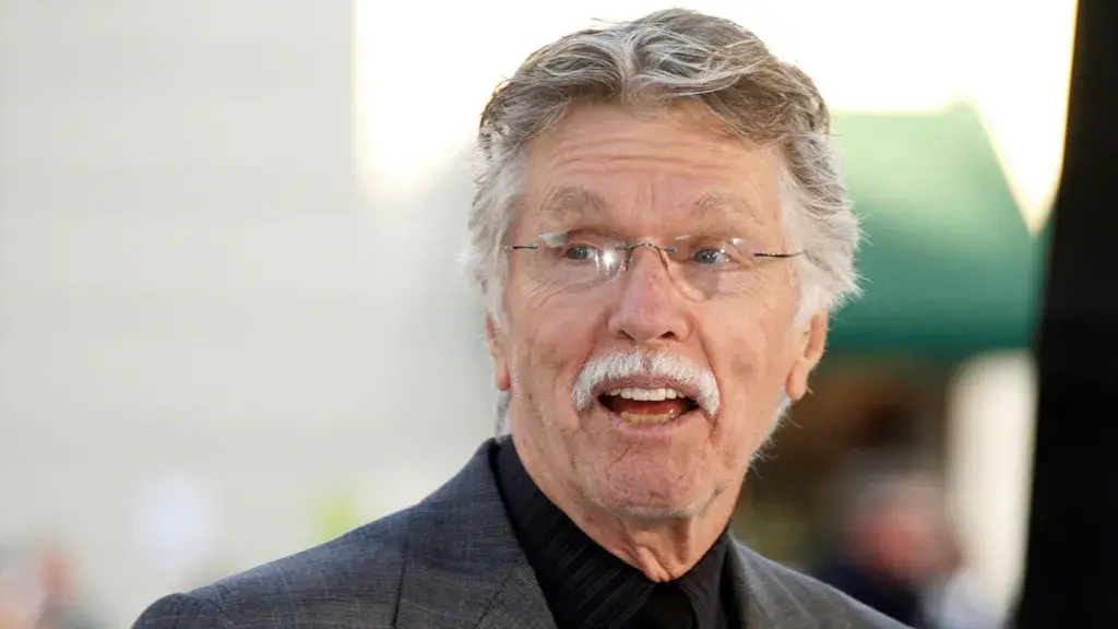 Shuhet aktori Tom Skerritt, ylli i filmit “Top Gun”