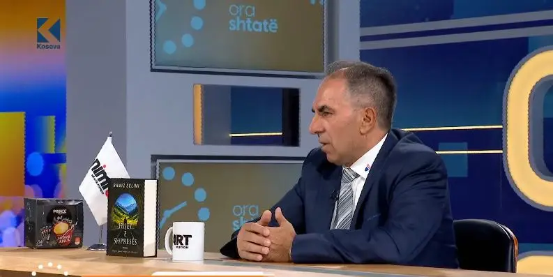“Hijet e Shpresës”, romani që sjell qëndresën e shqiptarëve (VIDEO)