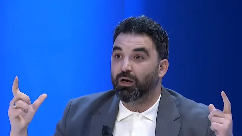 Gani Geci tha se arritën marrëveshje me familjen e tij, Lirim Mehmetaj nuk heq dorë nga mendimi i tij për Fatos Gecin