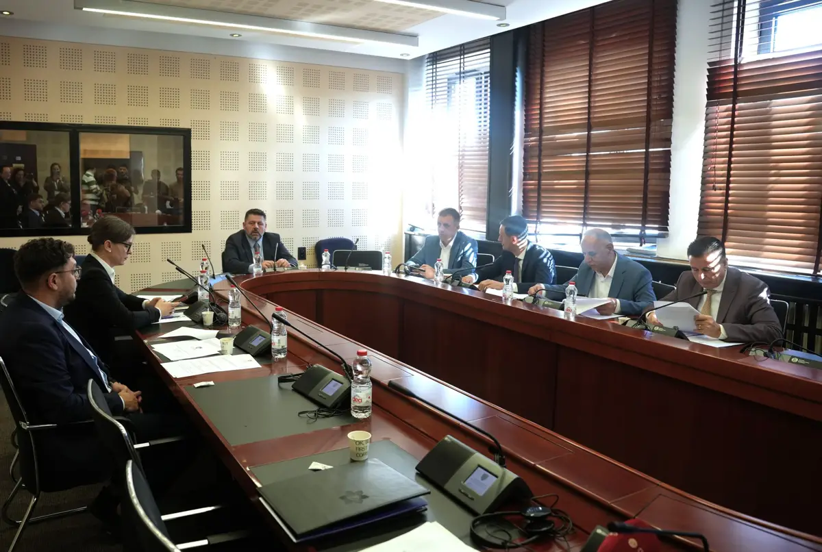 Komisioni për Mbikëqyrjen e AKI-së miraton projektligjin për ndryshimet buxhetore