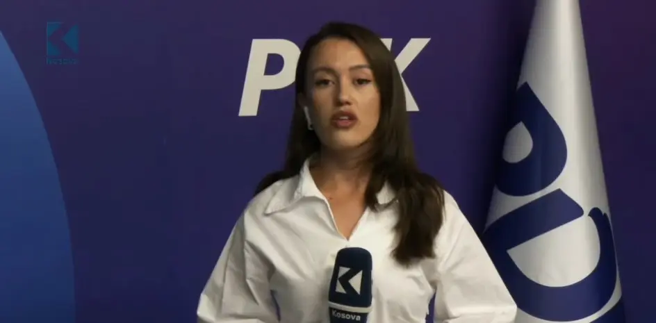 U dorëhoq nga kryetari i PDK-së, çka tha Hamza në konferencën lamtumirëse? (VIDEO)