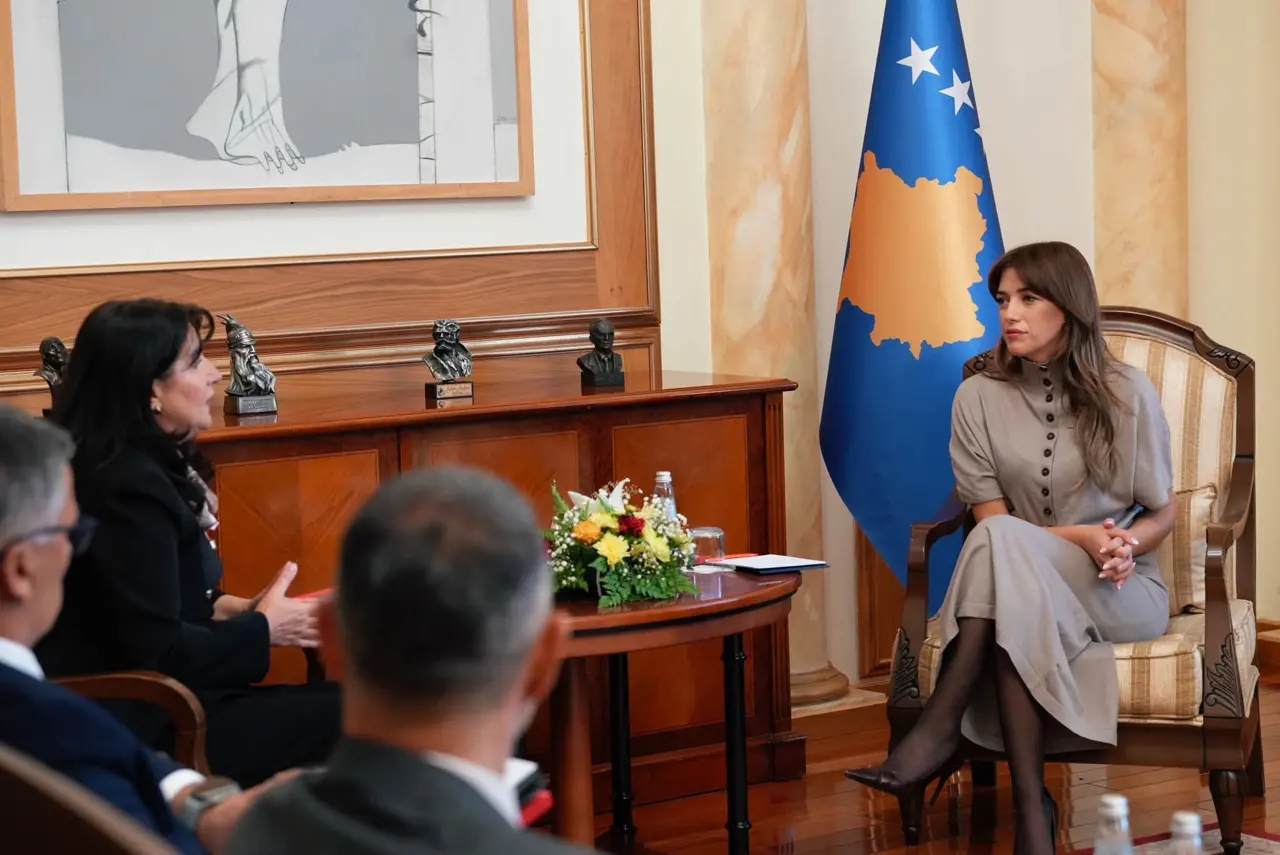 Haxhiu takon Spancën, paralajmëron mbikëqyrje të raporteve të auditimit