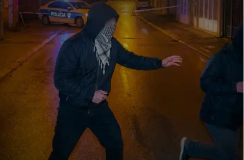 Vidhen para nga kasaforta e një marketi në Mazgit të Obiliqit