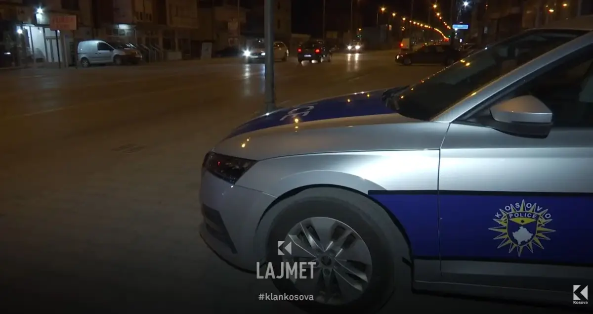 Tre policët, vajzës pa patentë i lypën favore të jashtëligjshme (VIDEO)