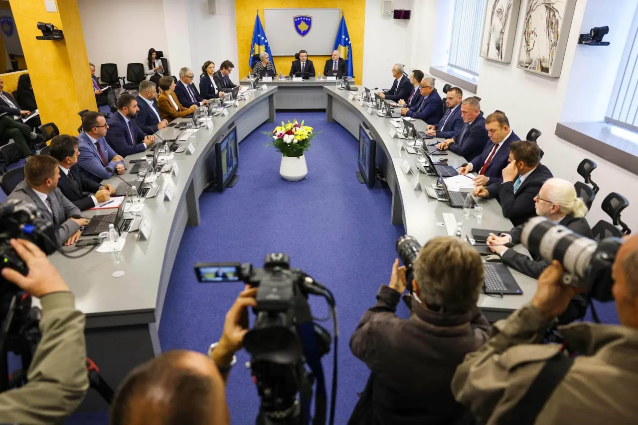 Nesër mblidhet Qeveria e Kosovës