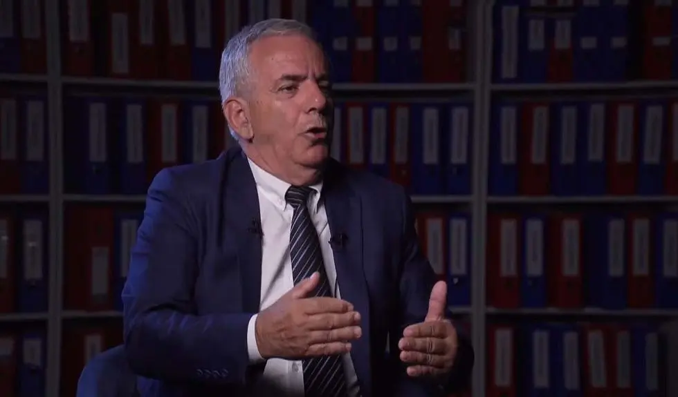 Xhemajli tregon si ra në duart e UDB-së: Më arrestuan me materiale propagandistike në tavolinë
